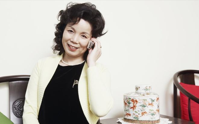 安德烈耶娃法网登顶 首夺大满贯女单冠军